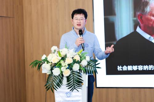 5谢伟迪引导发言